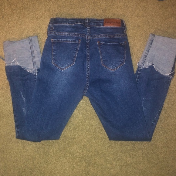 Monkey Ride Women’s Distressed Deep Cuff Skinny Jeans Size 5 - Picture 4 of 9